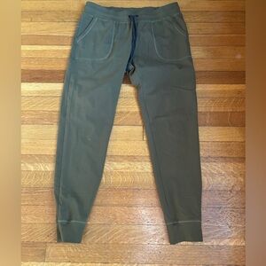 Zyia Active Olive Unwind Joggers